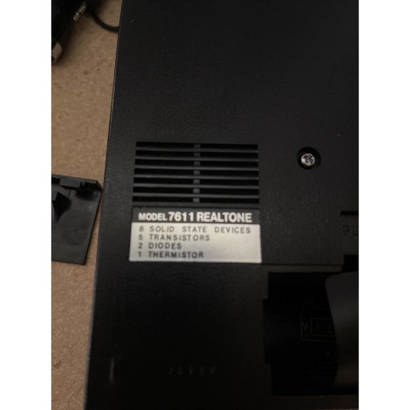 Vintage Realtone Cassette Recorder, Case & Mic•Model 7611•Tested•NOT WORKING• - Picture 6 of 6